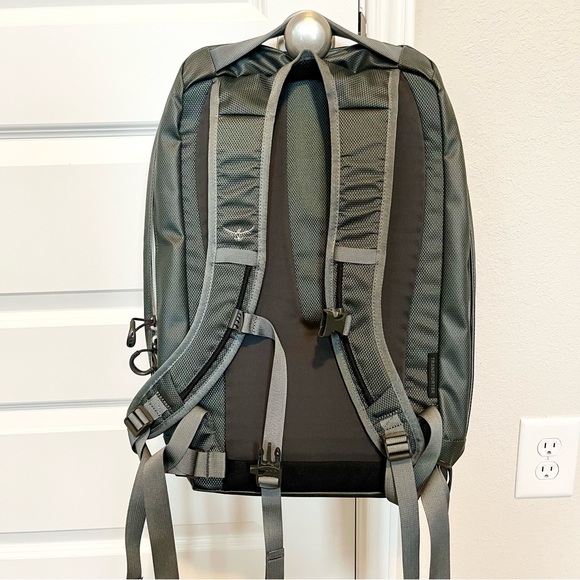 OSPREY Transporter Panel Loader Commuter grey camo backpack laptop bag - Picture 3 of 4